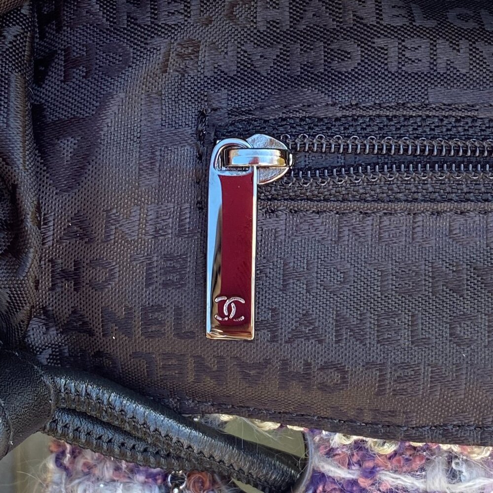 NEW! CHANEL 2005-2006 Tweed Camellia Crossbody Bag - Picture 12 of 16